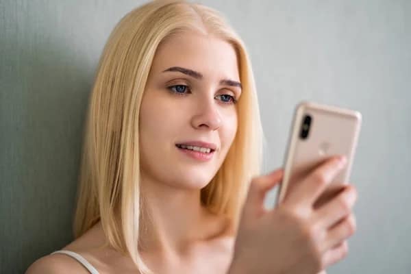 Mobil Uyumlu Sohbet Deneyimi Mobil Uyumlu Sohbet Deneyimi