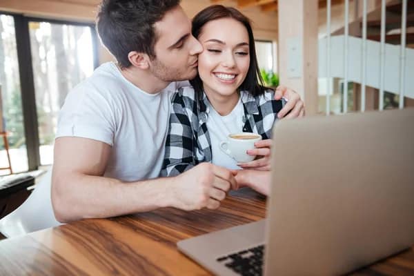 Geveze Sohbet Odaları: Eğlenceli Muhabbet ve Yeni Dostluklar Geveze Sohbet Odaları: Eğlenceli Muhabbet ve Yeni Dostluklar
