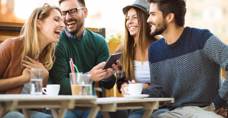 Çevrimiçi Arkadaşlık ve Sosyal Etkileşimin Etkenleri Çevrimiçi Arkadaşlık ve Sosyal Etkileşimin Etkenleri